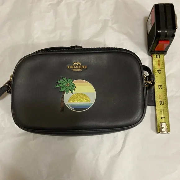 Coach crossbody - Picture 1 of 7